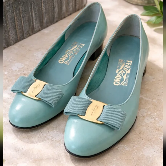 Salvatore Ferragamo Vara Bow Low Heel Turquoise  Leather Vintage Italy-SZ 5.5B - Picture 3 of 15